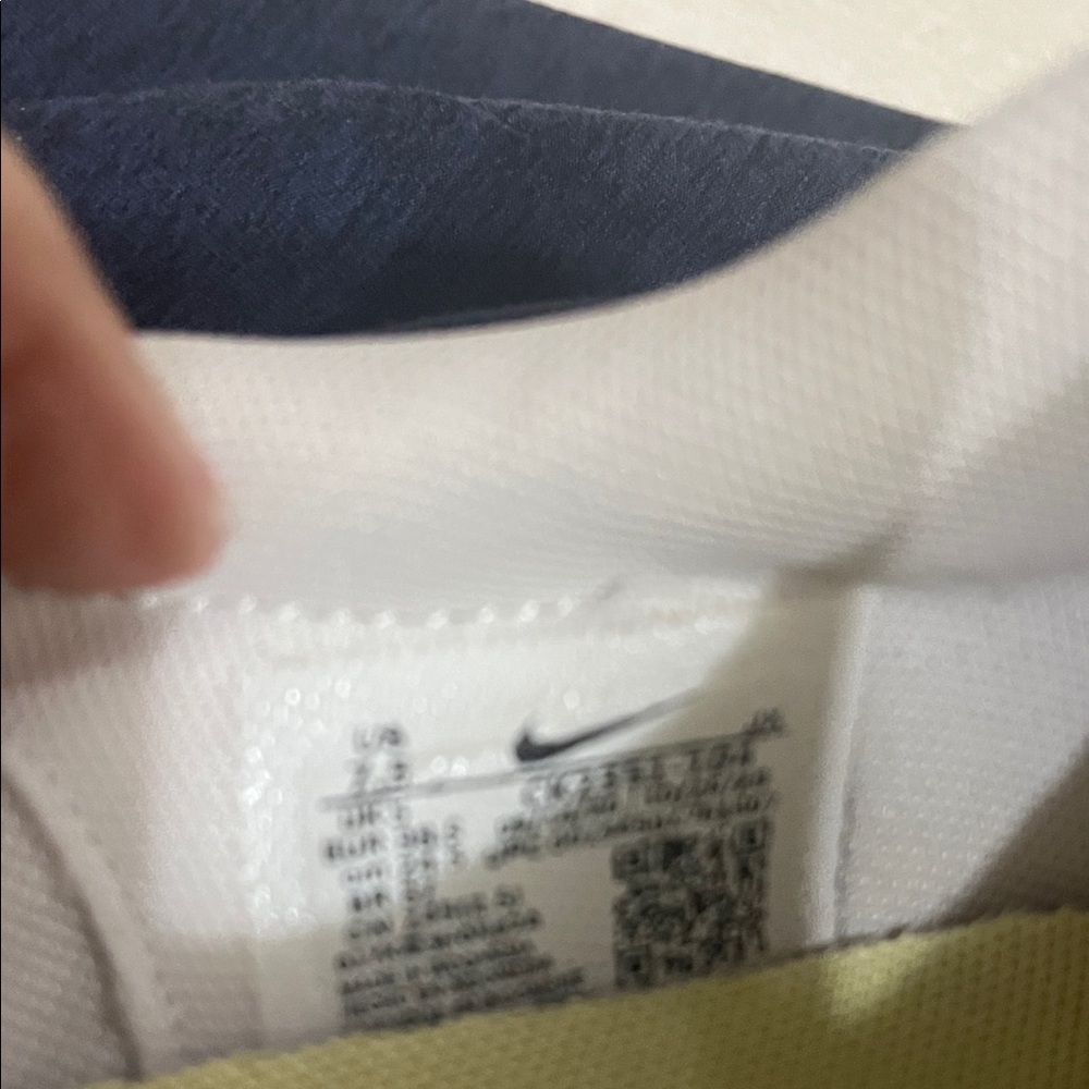 Nike White and Yellow Athletic Shoes - Picture 3 of 6